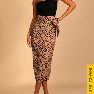 Lulus midi wrap skirt size large